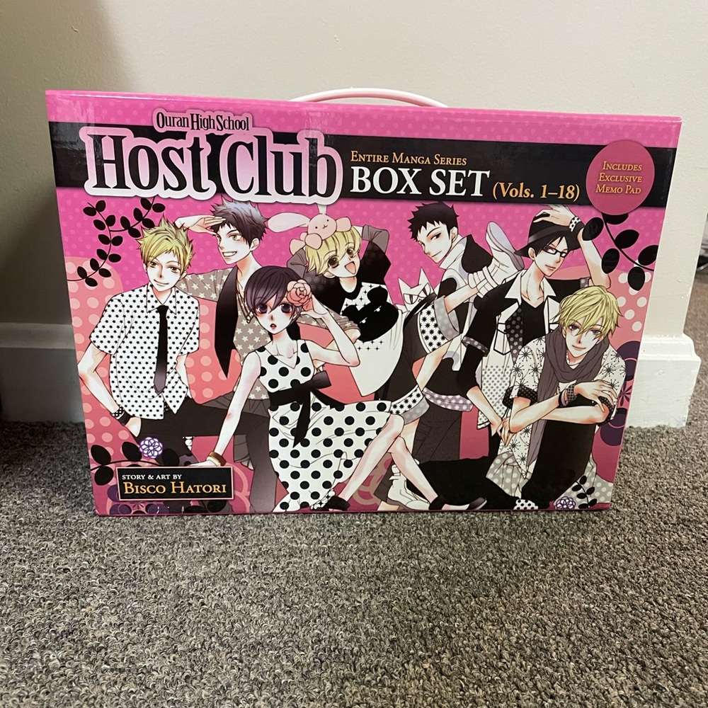 Full box set minus the memo pad. Barely used brand new condition